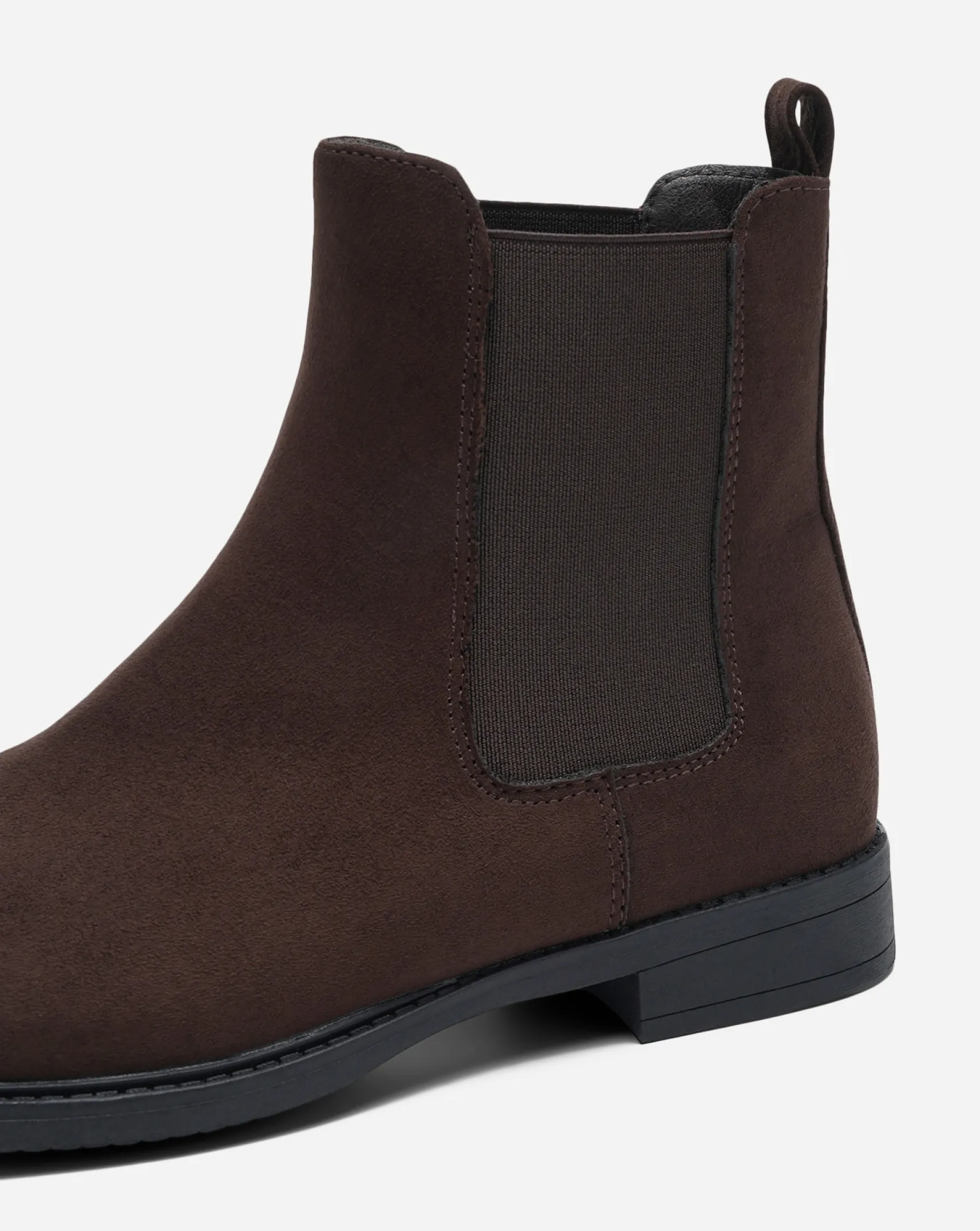 CLOU, Chelseaboots