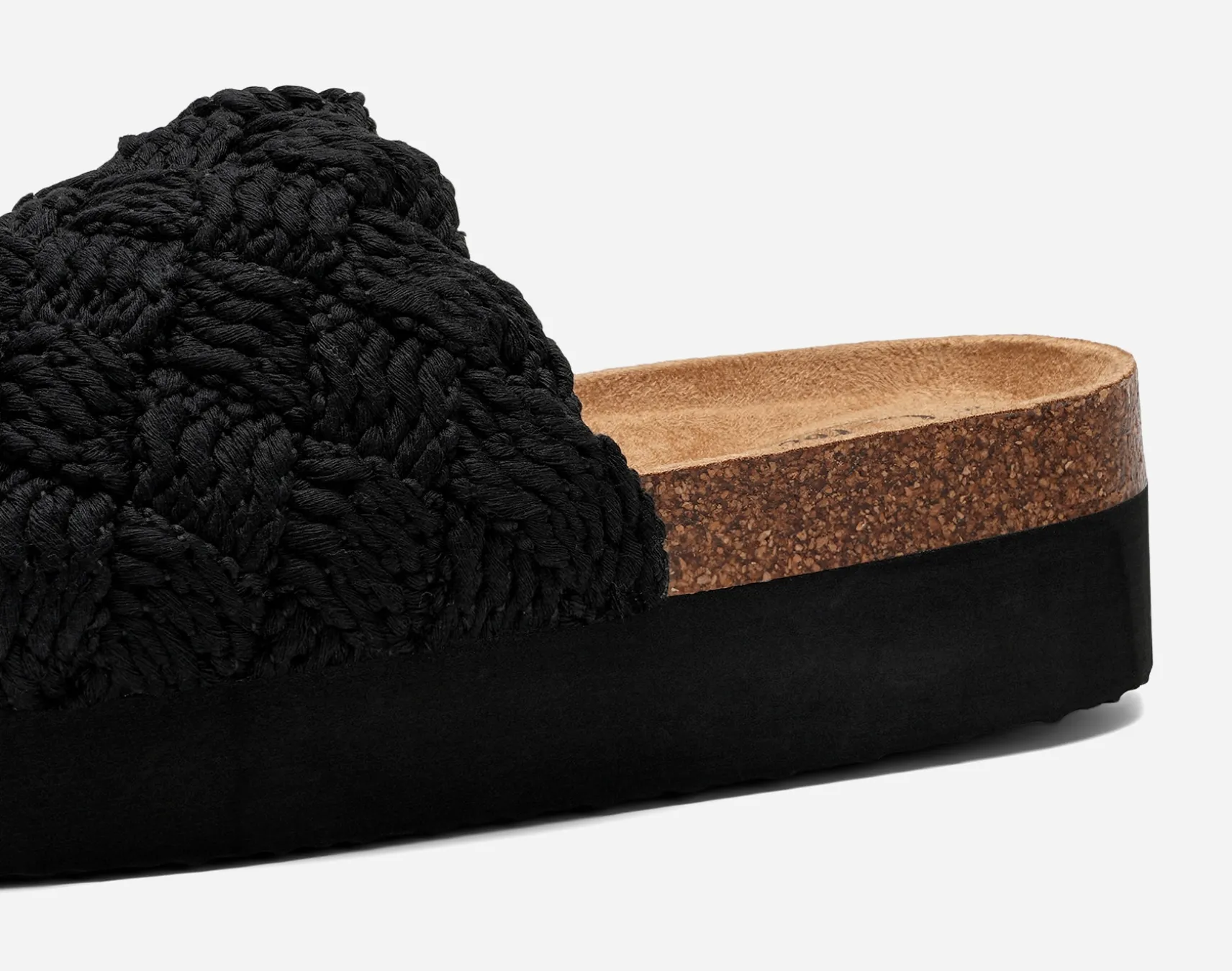 CLOU, Sandaler