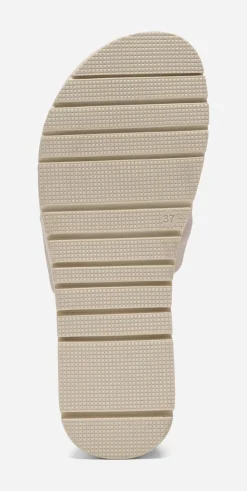CLOU, Sandaler