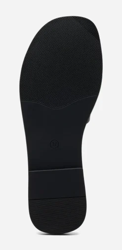 CLOU, Sandaler