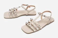 CLOU, Sandaler med remmar
