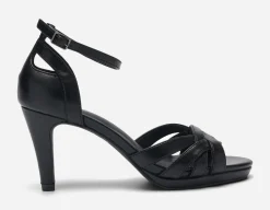 CLOU, Sandaletter