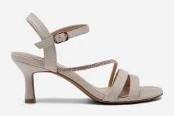 CLOU, Sandaletter