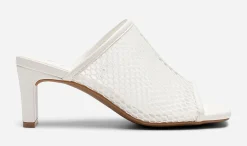 CLOU, Sandaletter