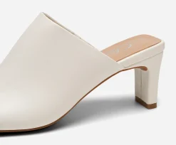 CLOU, Sandaletter