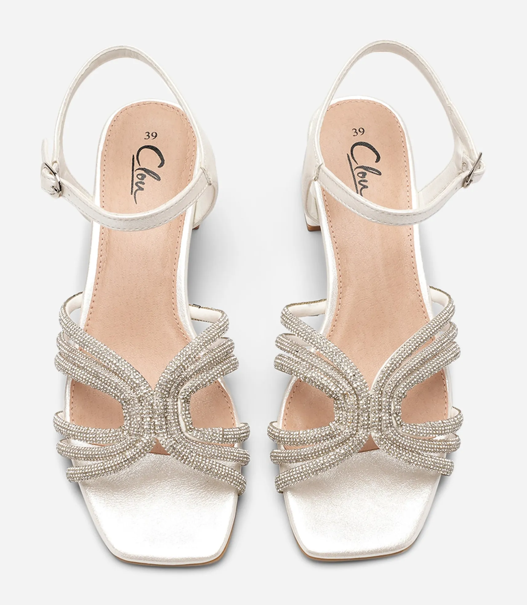 CLOU, Sandaletter