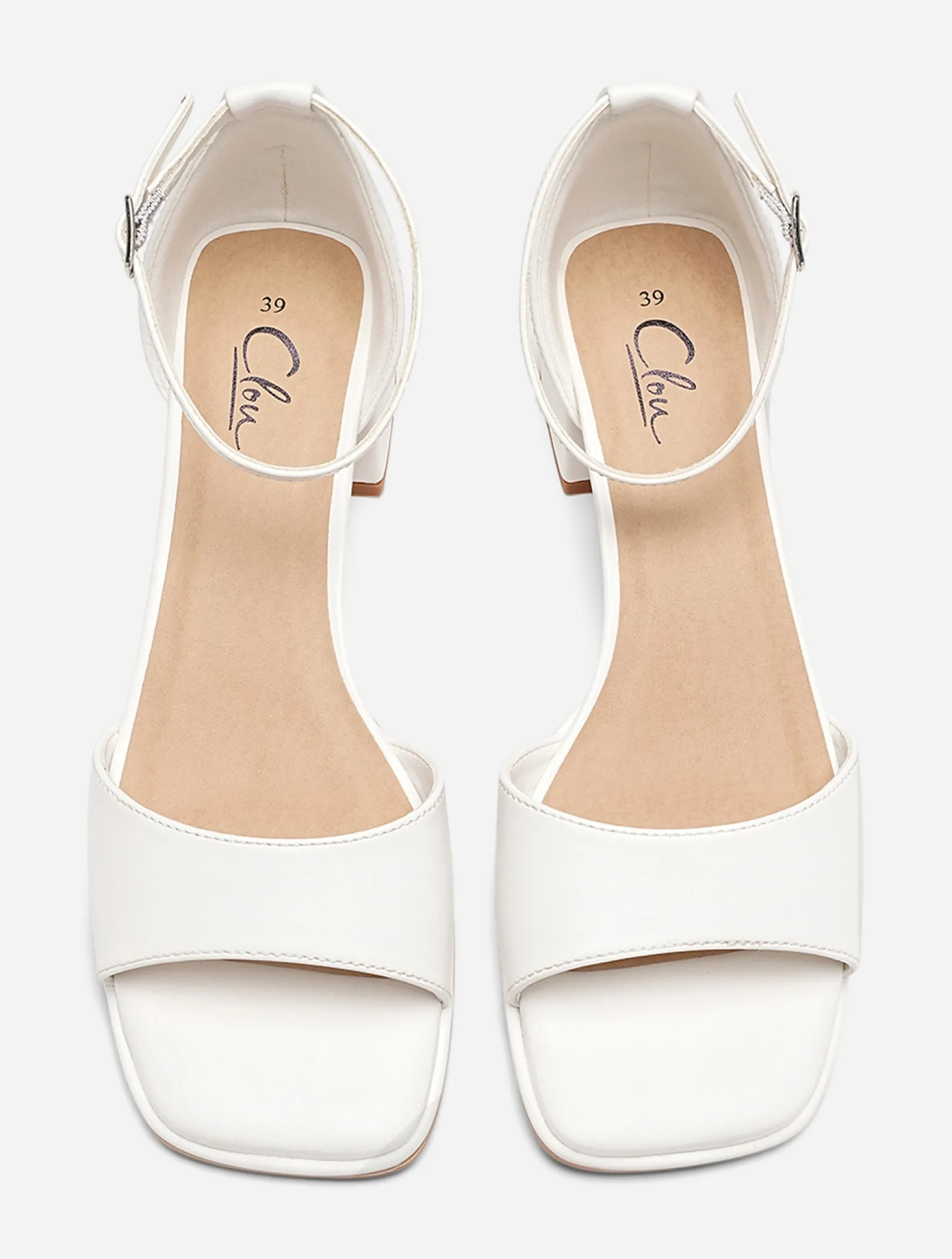 CLOU, Sandaletter