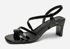 CLOU, Sandaletter med remmar