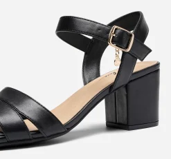 CLOU, Sandaletter med remmar
