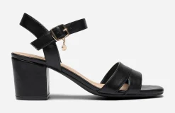 CLOU, Sandaletter med remmar