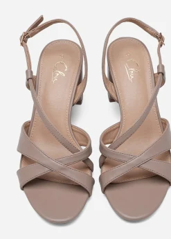 CLOU, Sandaletter med remmar