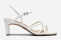 CLOU, Sandaletter med remmar