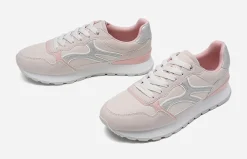 CLOU, Sneakers