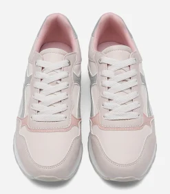 CLOU, Sneakers