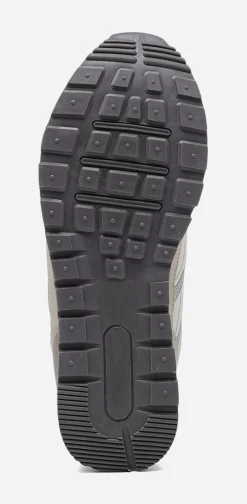 CLOU, Sneakers