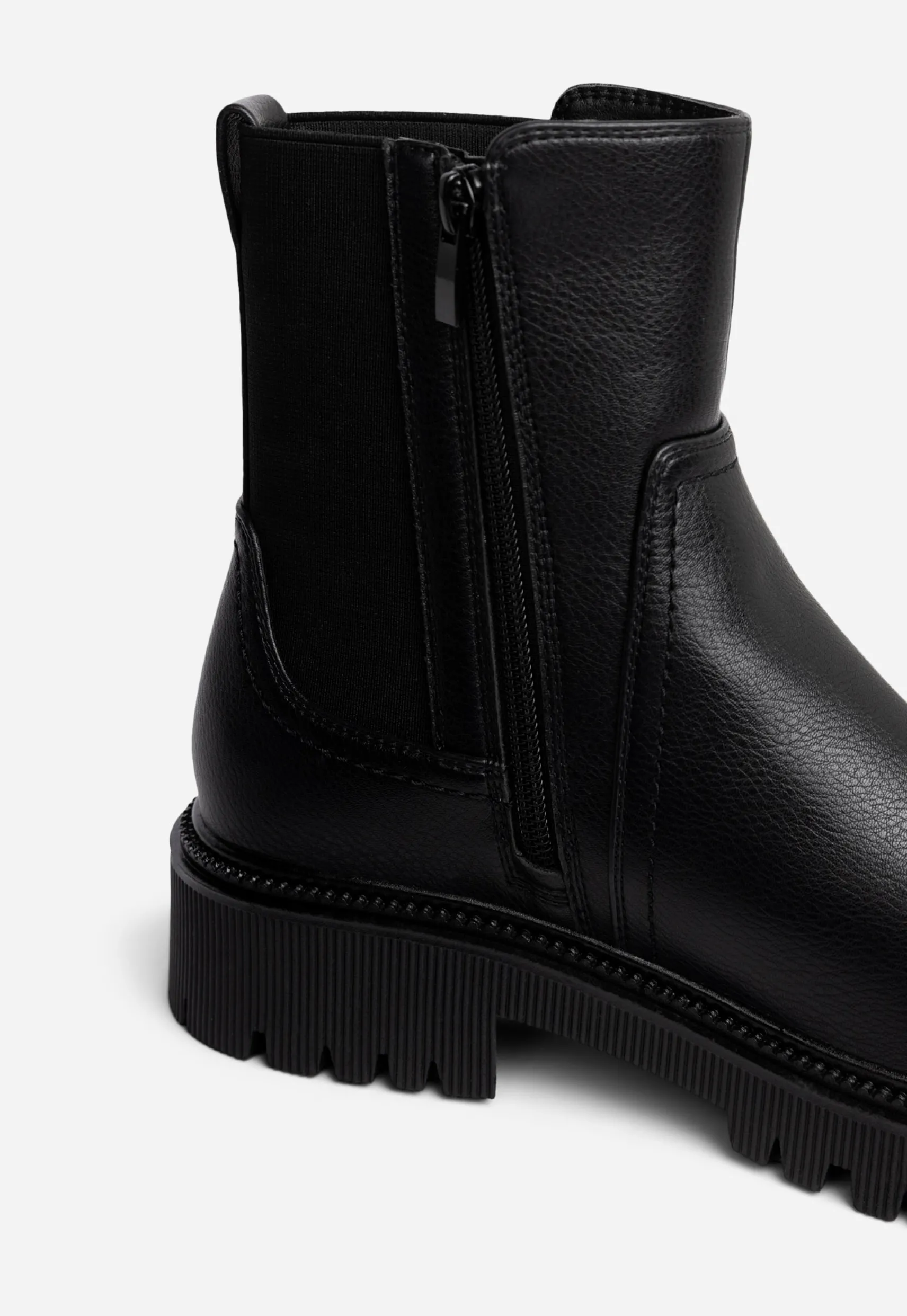 CLOU, Varmfodrade boots