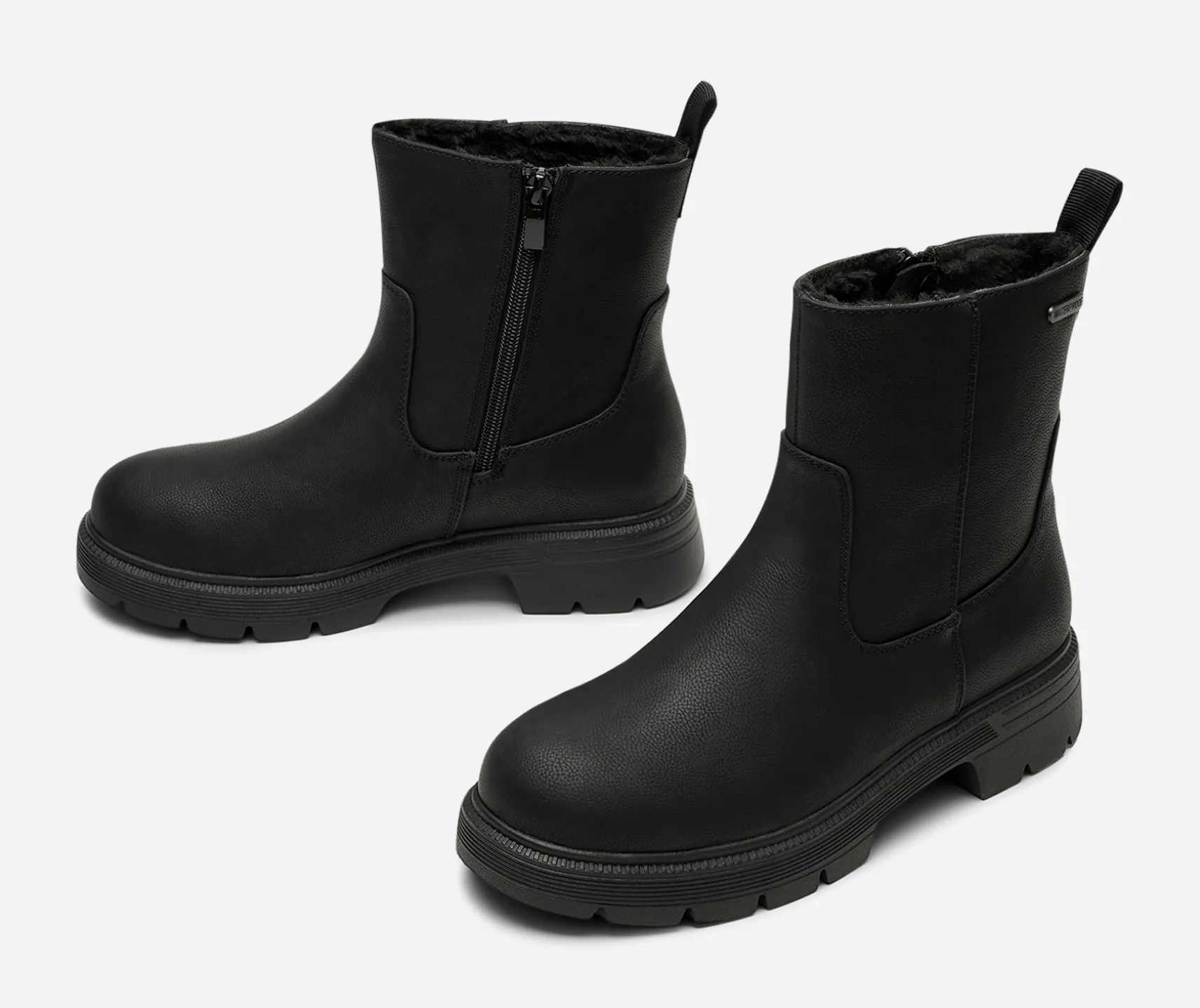 CLOU, Varmfodrade boots med inbyggd brodd