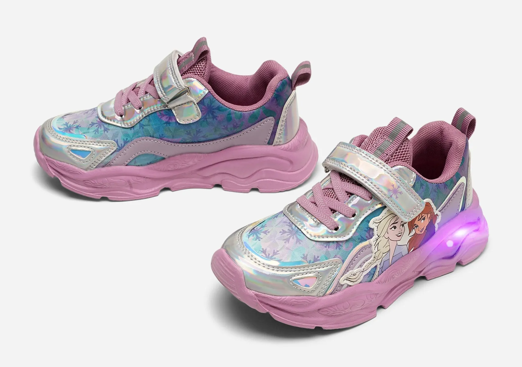 FROZEN, Blinkande sneakers