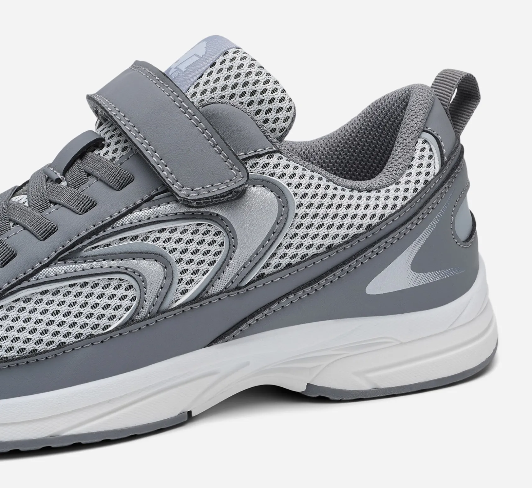 LEJON, Sneakers