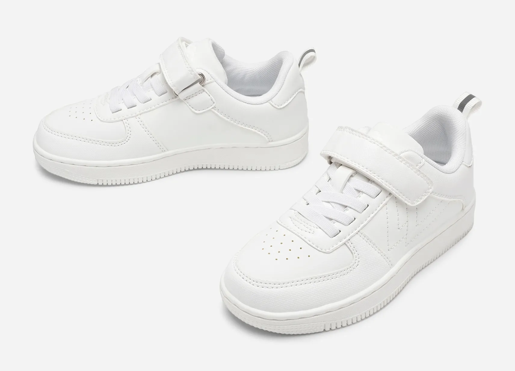 LEJON, Sneakers