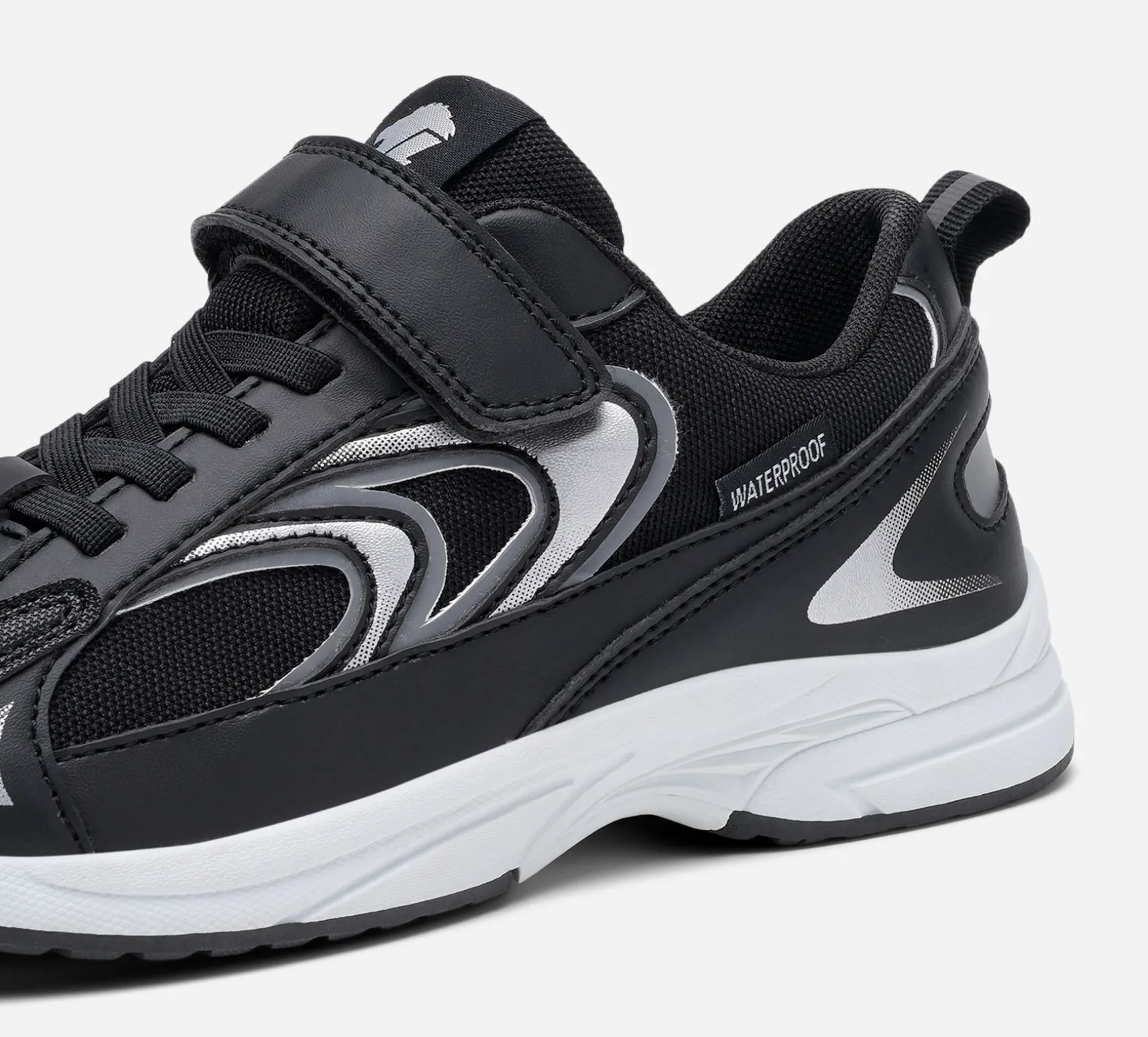 LEJON, Sneakers waterproof
