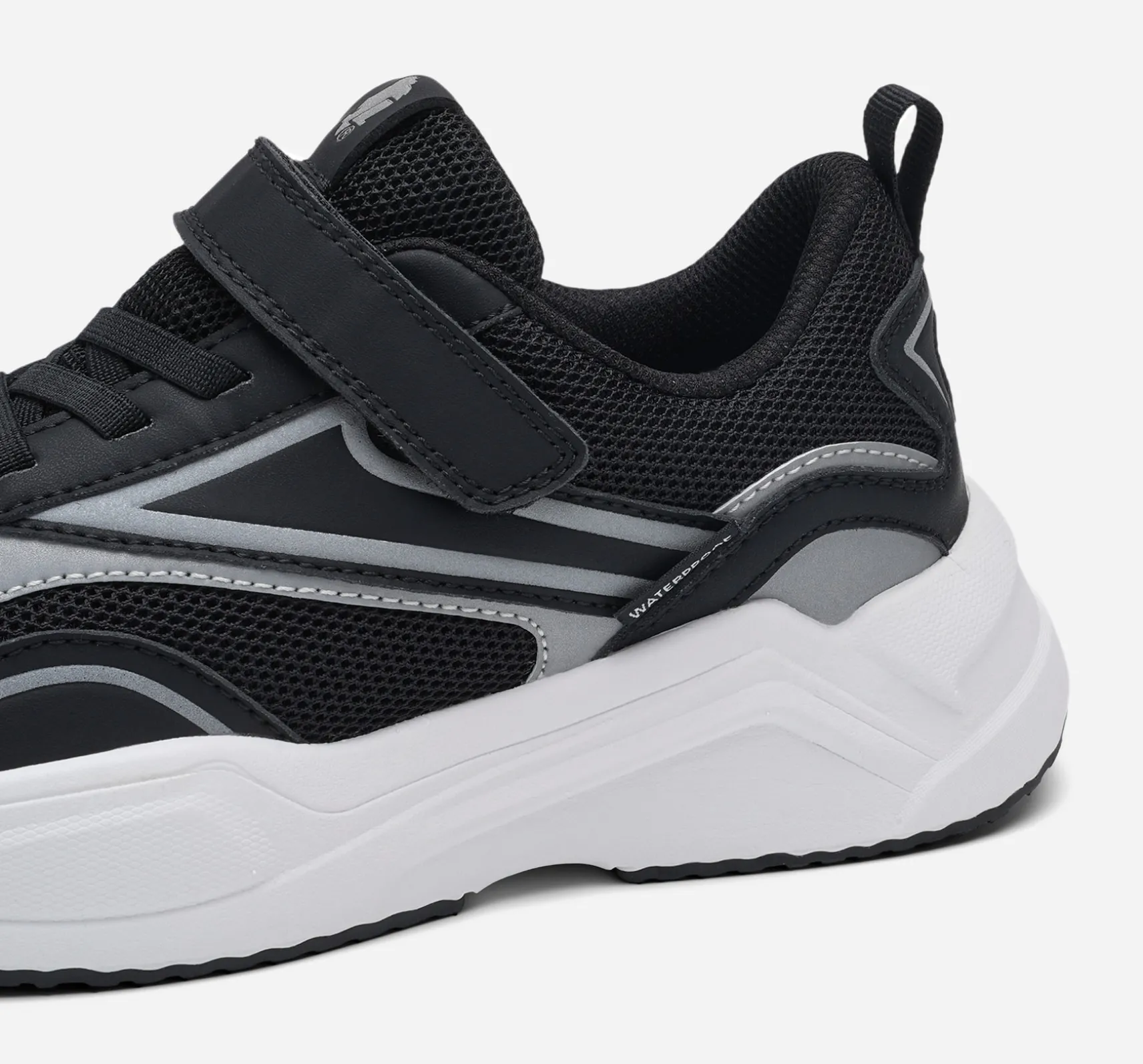 LEJON, Sneakers waterproof