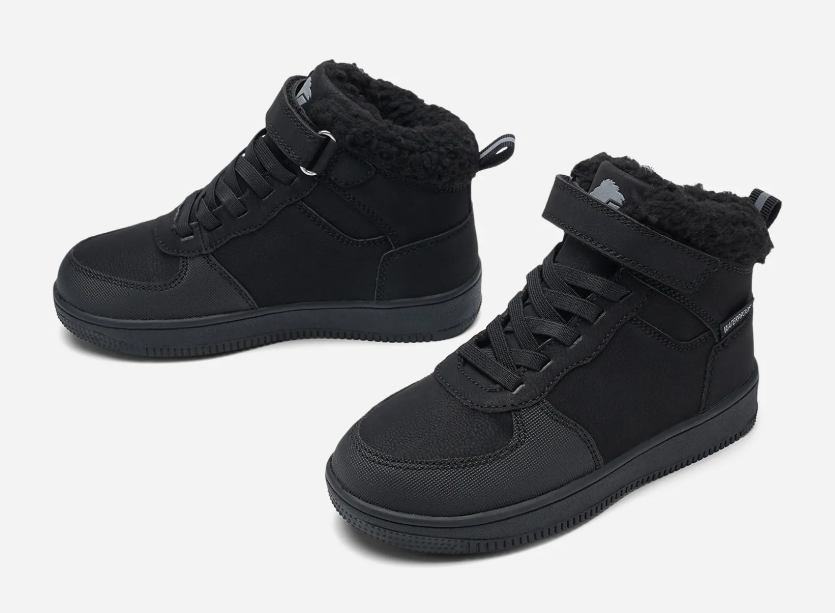 LEJON, Varmfodrade höga sneakers waterproof