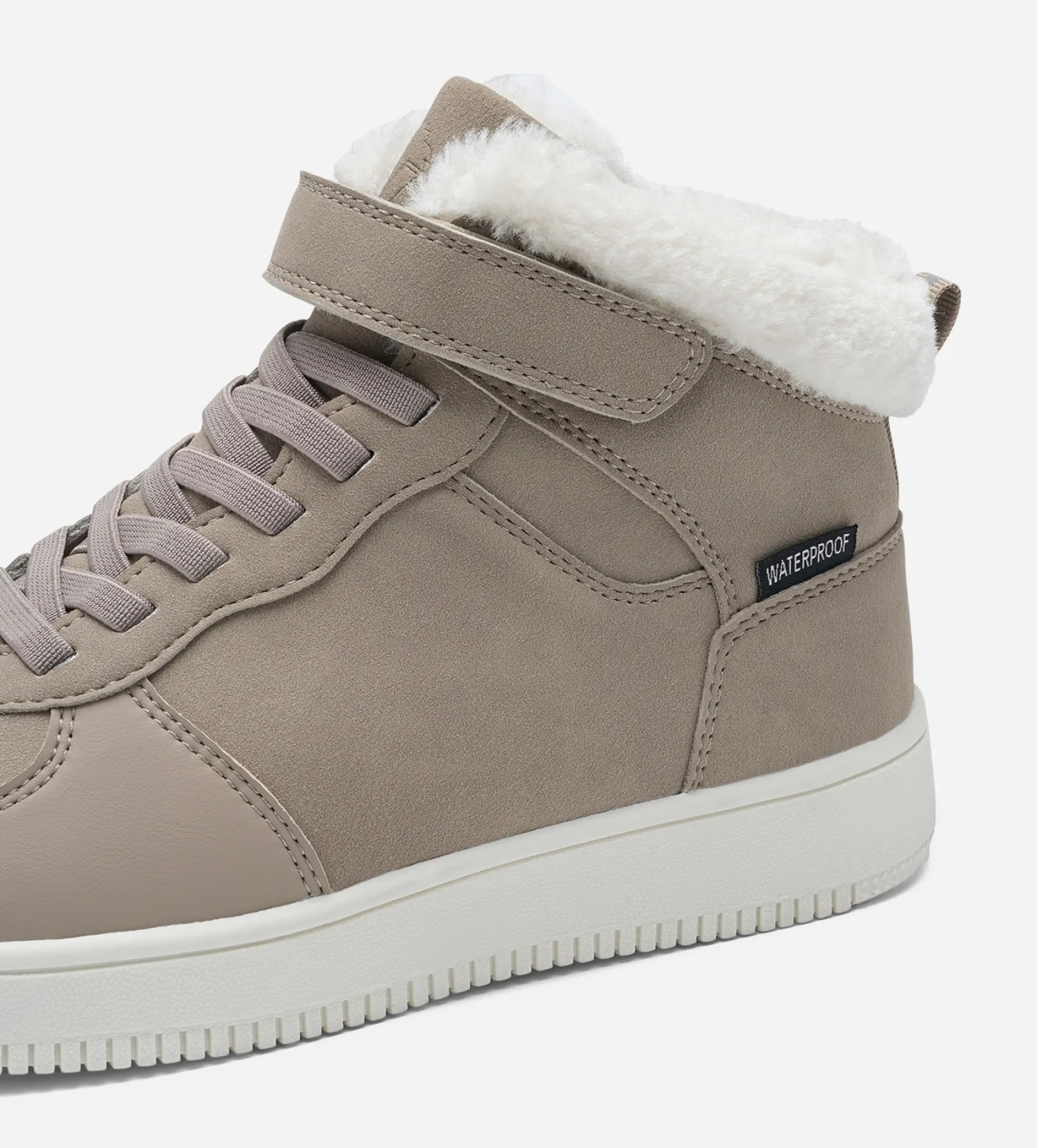 LEJON, Varmfodrade höga sneakers waterproof