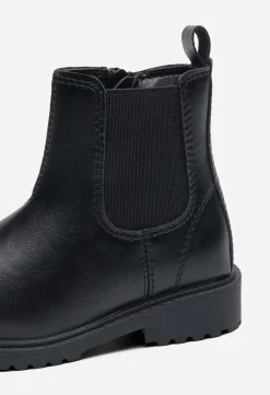 Mino, Boots med dragkedja