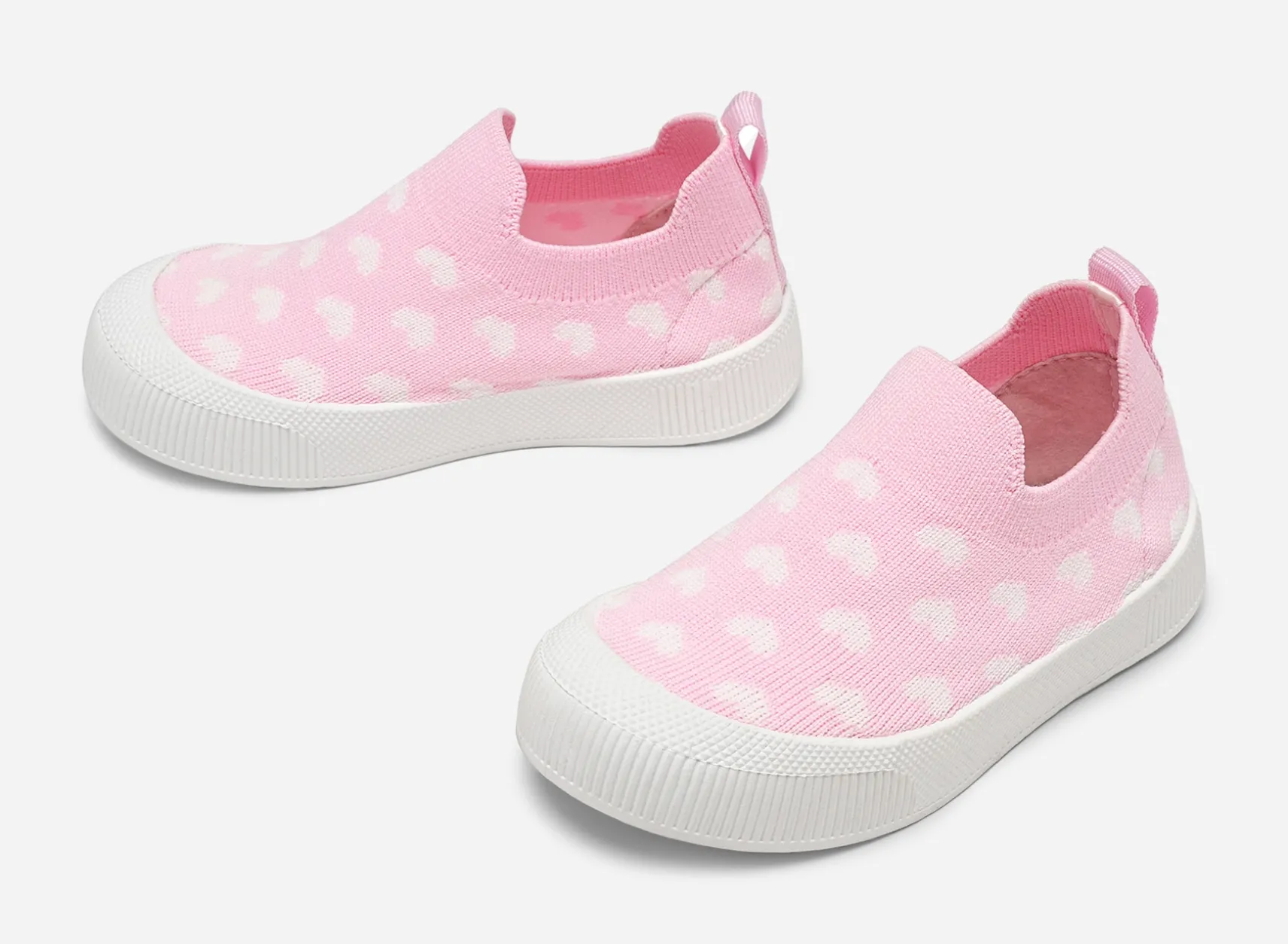 Mino, Sock sneakers