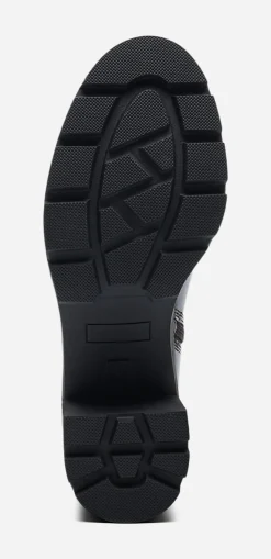 VOX, Boots