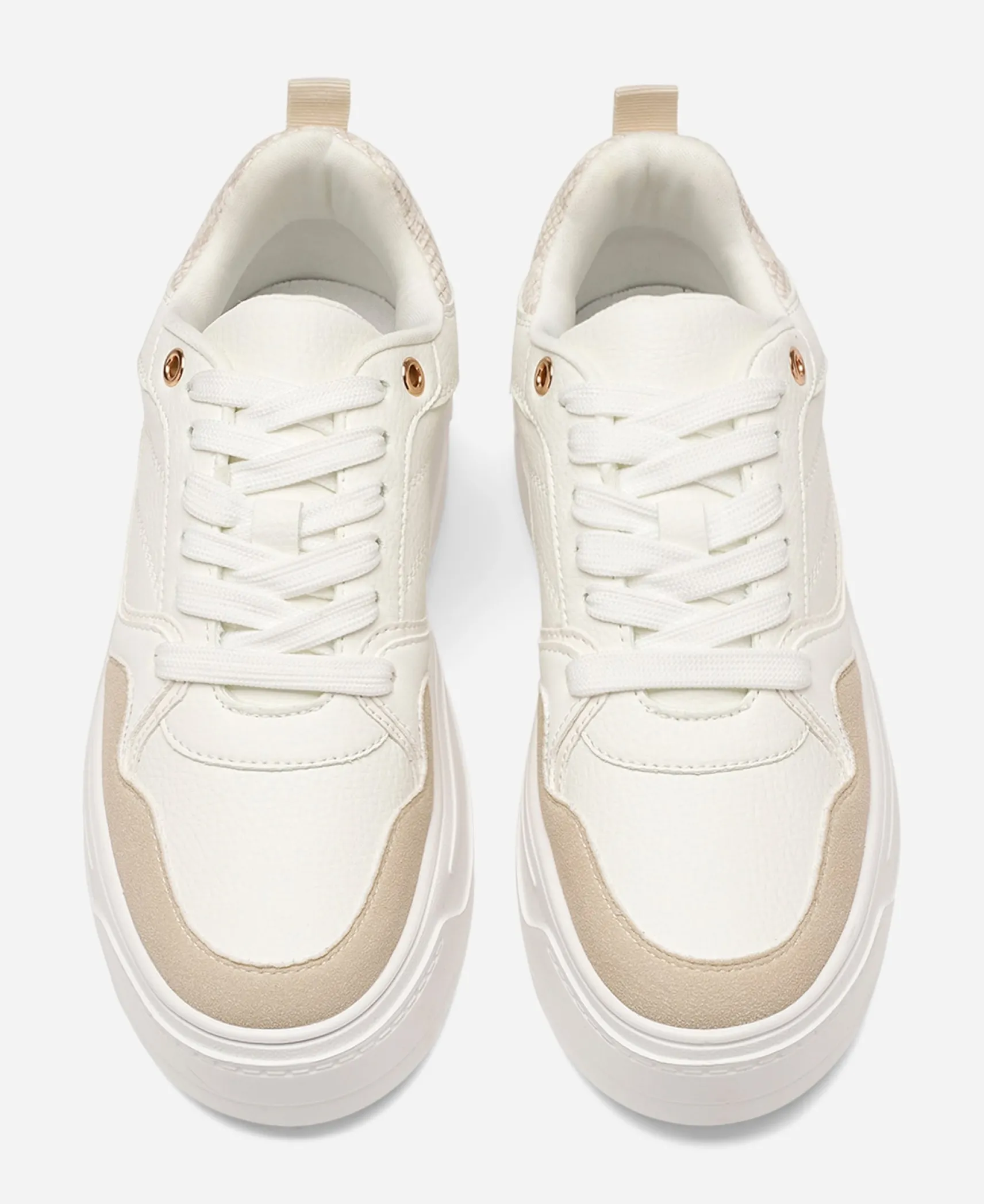 VOX, Sneakers