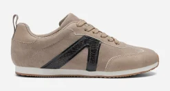 VOX, Sneakers