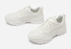 VOX, Sneakers