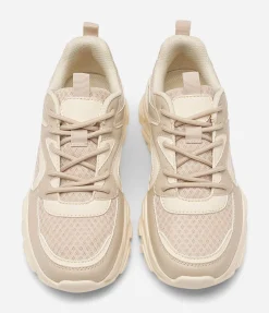 VOX, Sneakers